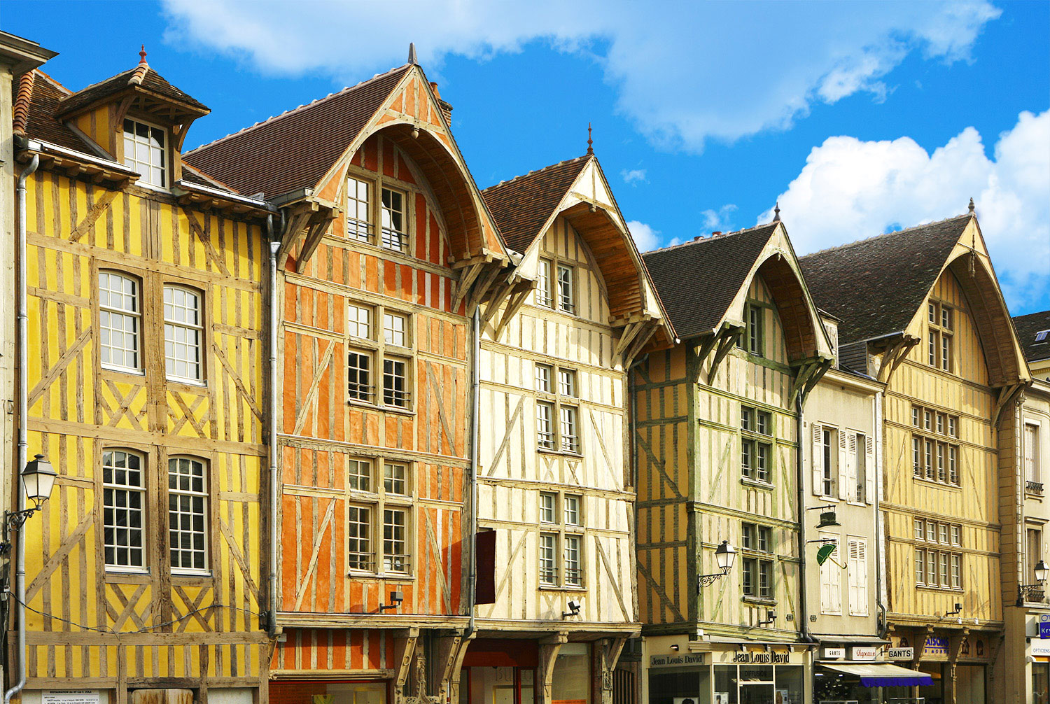 Troyes